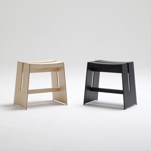 Moderner Hocker - SWING : AX039 - Axis 71ba - Eiche