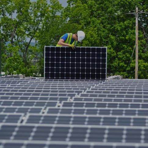 Solarkraftwerk - HELIX® - Sunpower