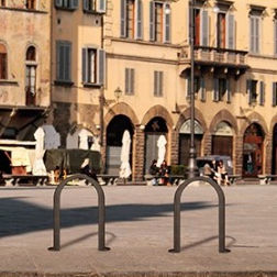 Bodenstehender Fahrradständer - ARCO  - TLF srl - für öffentliche Bereiche / Metall / für professionellen Einsatz