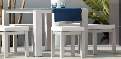 Moderner Tisch - LAGUNA BLUE - Tadel Grup - Holz / rechteckig / für Garten