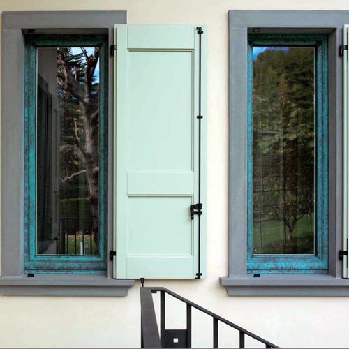 Lamellen-Fensterladen - CARMINATI SERRAMENTI. - Holz / Holzoptik / Sicherheit