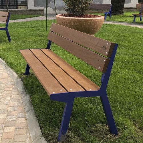 Moderne Bank für den öffentlichen Raum - NOALE – W – TW - CITY DESIGN - galvanisiertem Stahl / Holz / mit Rückenlehne