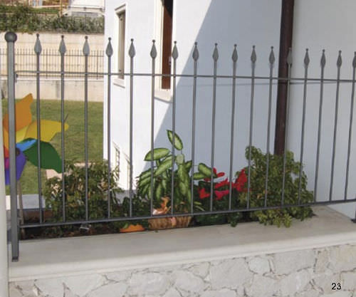 Zaun mit Stangen - PISA - EURO-FER - Garten / Stahl / klassisch
