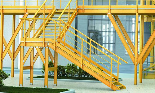 Halbgewendelte Treppe - FIBRE NET GROUP - Stufen aus Verbundwerkstoff / Industrie / technisch