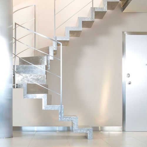 Halbgewendelte Treppe - A 227 - METALL CONCEPT - Steinstufen / mit Metallstruktur / für Privatgebrauch