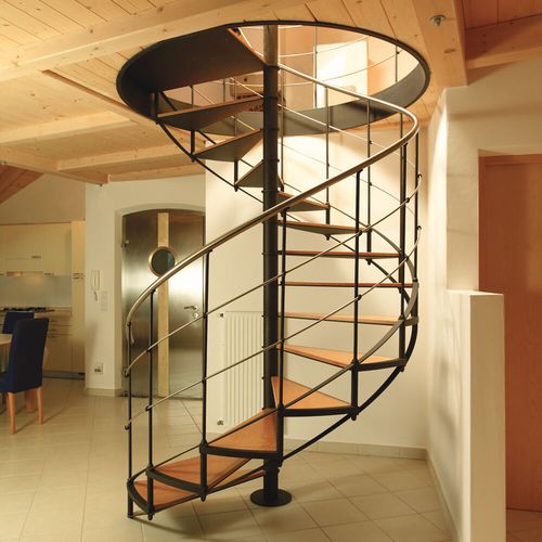 Wendeltreppe - E 301 - METALL CONCEPT - Holzstufen / mit Metallstruktur / für Privatgebrauch