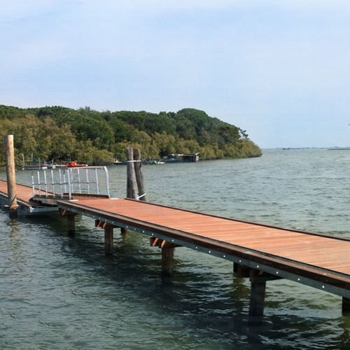 Holz-Landungssteg - RAVAIOLI LEGNAMI - schwimmend