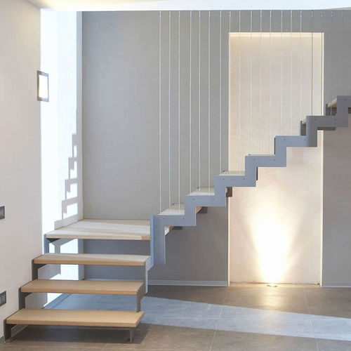Viertelgewendelte Treppe - STM 05 - RIZZI - Holzstufen / mit Metallstruktur / für Privatgebrauch
