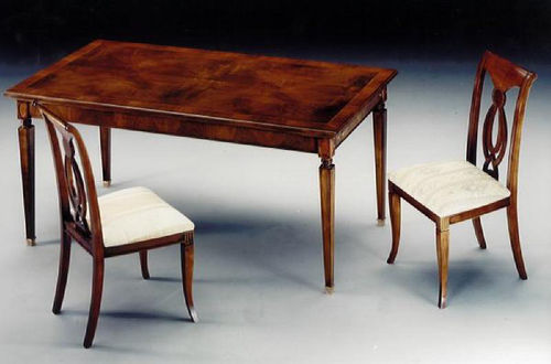 Klassischer Esstisch - 688X - SALCA ASIAGO - Nussbaum / Mahagoni / Gestell aus Holz