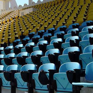 Klappbarer Tribünensitz - MONDOSEAT NOVANTA/4 COLLECTIVA - MONDO - für Sportanlage