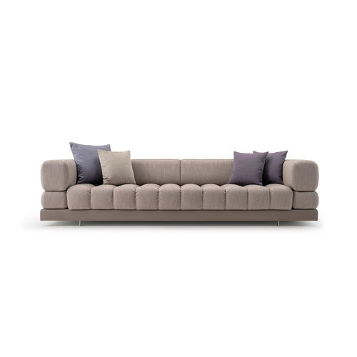 Modernes Sofa - Domus  - TURRI - Stoff / Leder / mit Armlehnen
