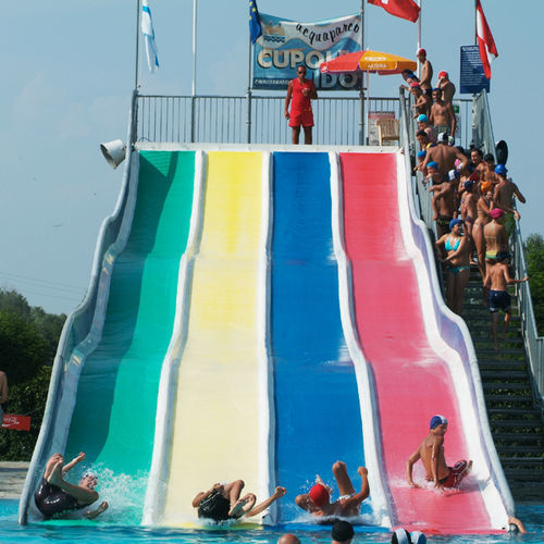 Gerade Rutsche - MULTISLIDE FOAM - TECNOPISCINE INTERNATIONAL - für Aquapark / Mehrfach