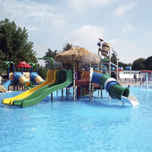 Gerade Rutsche - PLAYSLIDE - TECNOPISCINE INTERNATIONAL - drehend / für Aquapark / Edelstahl