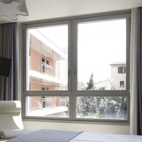 Holzfenster - LINEAR LINE - CIPRIANI SERRAMENTI - Aluminium / Dreh-Kipp / mit Vierfachverglasung