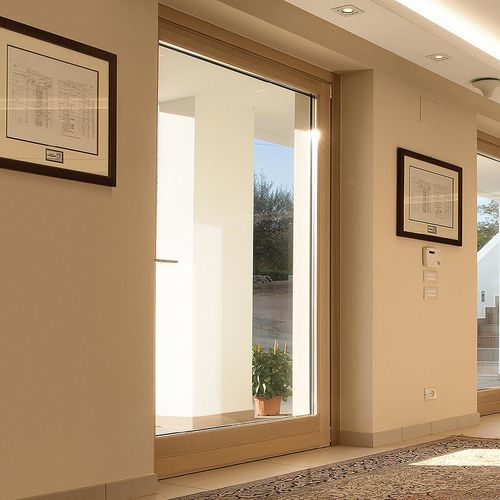 Einflügelige Fenstertür - LINEAR LINE - CIPRIANI SERRAMENTI - Holz / Aluminium / mit integrierten venezianischen Jalousien