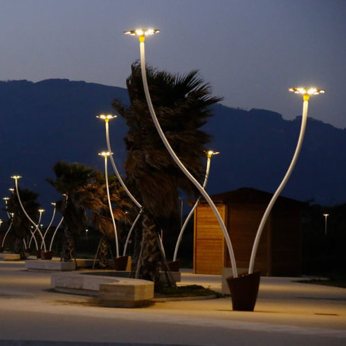 Straßenlaterne - MARGO  - GROUPE RAGNI - originelles Design / Stahl / LED