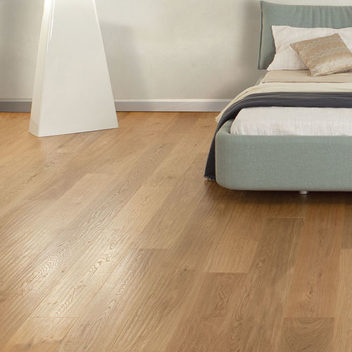 Mehrschichtparkett - Piallato Nuetro - BERTI PAVIMENTI LEGNO - Eiche / Herringbone / gebürstet