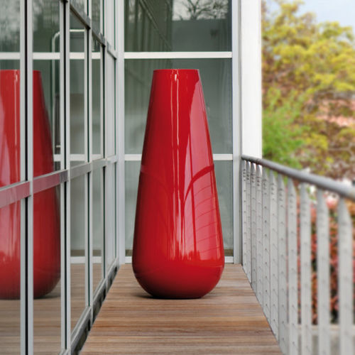 Polyethylen-Pflanzgefäß - BUBA - PLUSt COLLECTION - konisch / beleuchtet / für Privatgebrauch