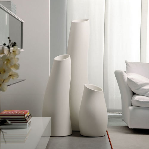 Moderne Vase - MADAME - PLUSt COLLECTION - Polyethylen / für Gewerbegebrauch / weiß
