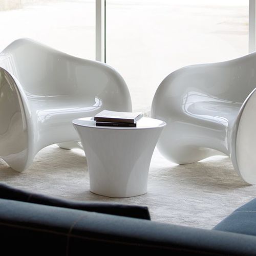 Moderner Couchtisch - ENTA - PLUSt COLLECTION - Polyethylen / Gestell aus Polyethylen / oval