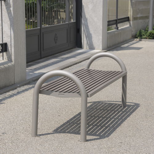 Moderne Bank für den öffentlichen Raum - COMFONY 150 - BENKERT BÄNKE - pulverbeschichteter Stahl / Aluminium / ohne Rückenlehne