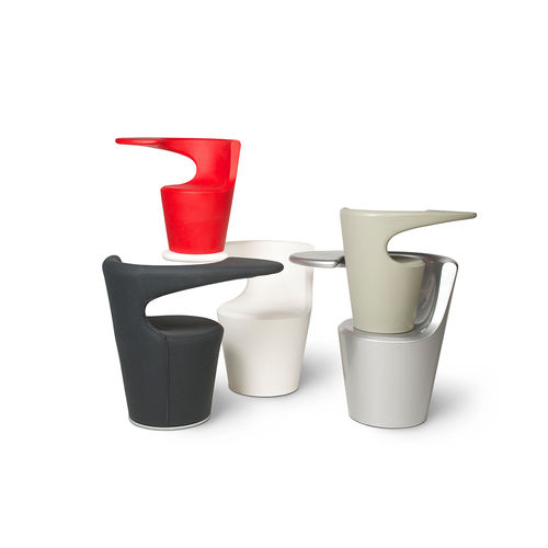 Sessel / originelles Design - DIVINA - felicerossi srl. - Stoff / ergonomisch / mit integriertem Tisch