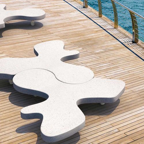 Bank für den öffentlichen Raum / organisches Design - NATURAL PUZZLE - METALCO - Hochleistungsbeton / pulverbeschichteter Stahl / ohne Rückenlehne