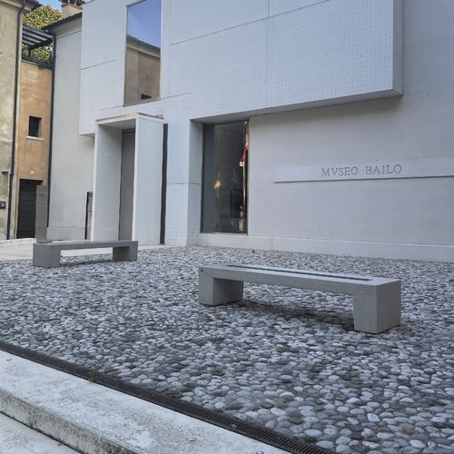 Moderne Bank für den öffentlichen Raum - SARAH SMART - METALCO - Kunststein / ohne Rückenlehne / ohne Armlehnen