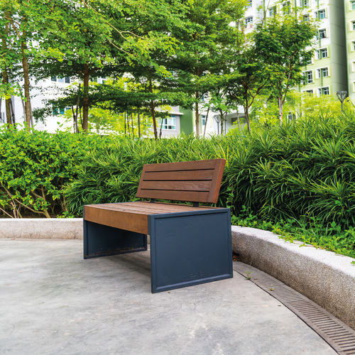 Moderne Bank - HORN - METALCO - aus lackiertem Aluminium / Laubholz / Lärche