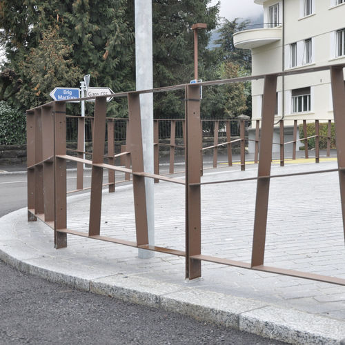 Schutzabsperrung - ROUTE - METALCO - feststehend / Stahl / Straßen