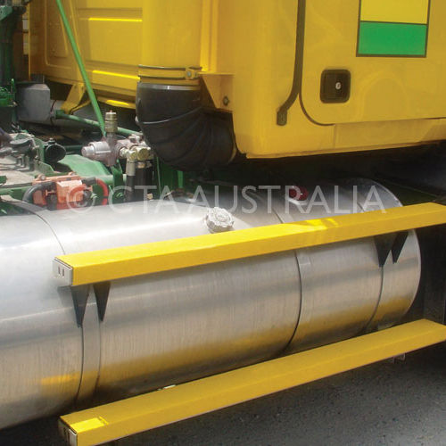 Stahl-Treppenkante - CARBORUNDUM - CTA Australia - rutschfest