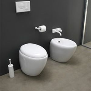 Smartes WC - TOWC01SC - GSG Ceramic Design - freistehend / in Wandnähe / Keramik