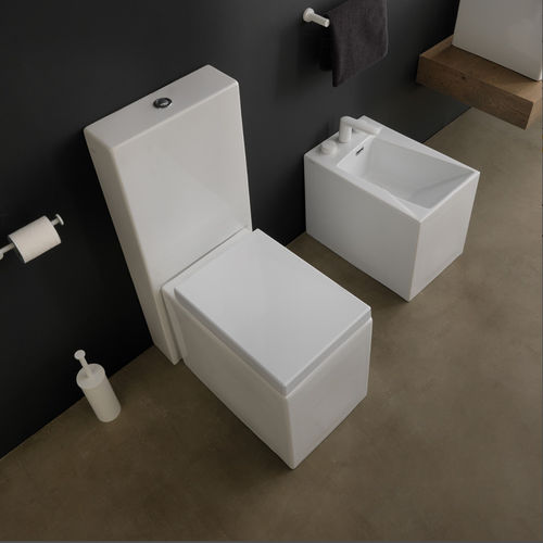 Freistehendes WC - OZCIMBL-OZWC01 - GSG Ceramic Design - Monoblock / in Wandnähe / Keramik