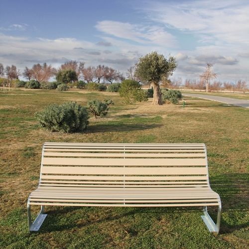 Moderne Gartenbank - MOKO ECO - LAB23 - galvanisiertem Stahl / PVC / mit Rückenlehne
