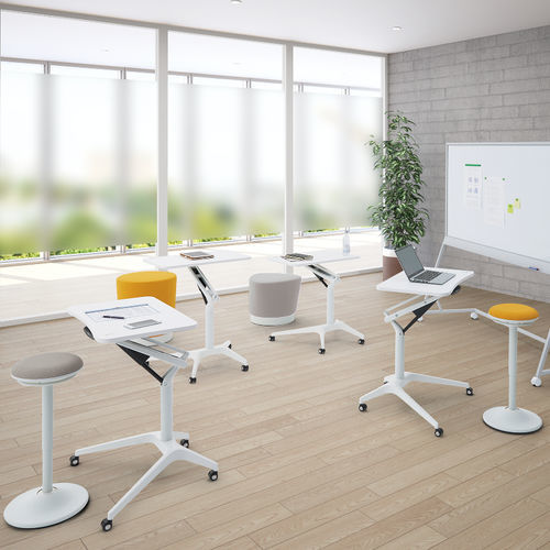 Moderner Unterrichtstisch - RISEFIT III - Okamura - Holz / Gestell aus Metall / rechteckig