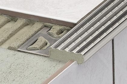 Aluminium-Treppenkante - Schlüter®-TREP series - Schluter Systems - rutschfest