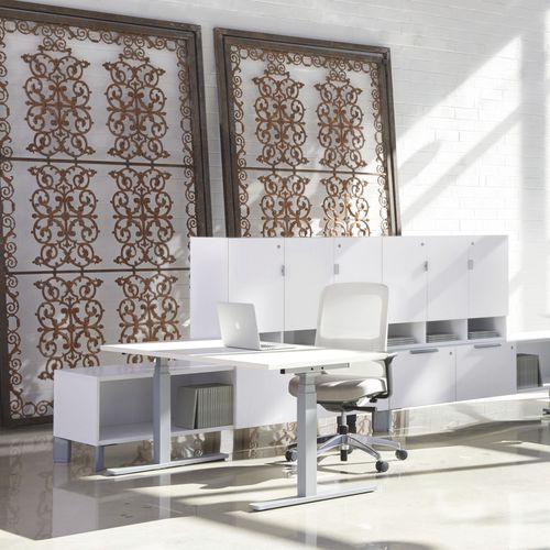 Moderner Arbeitstisch - HISPACE - Teknion - Laminat / Gestell aus Metall / rechteckig
