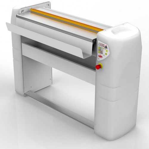 Bügelmaschine mit variabler Geschwindigkeit - E 100.25 - GMP SRL - mikroprozessorgesteuert / Rollen / für professionellen Einsatz