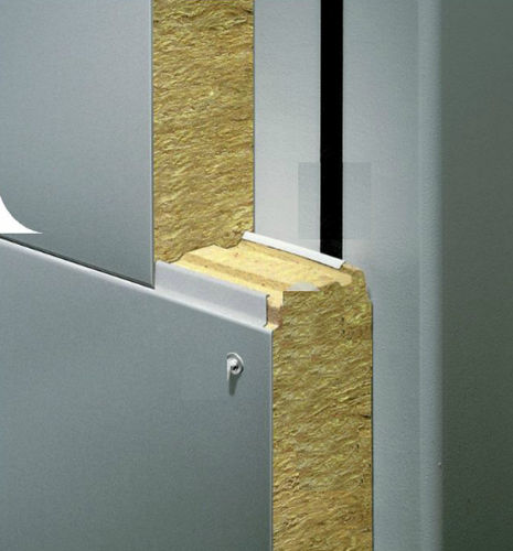 Sandwichpaneel für Fassaden - FO - Pflaum & Sohne Bausysteme - einseitig metallbeschichtet / Isolierkern aus Mineralfasern