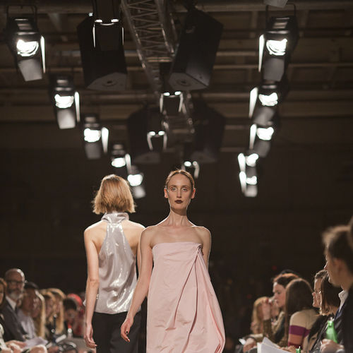 Fresnel-Scheinwerfer / IP20 - FN C100 SERIES - Spotlight - LED / für Theater / für Bühnenbeleuchtung
