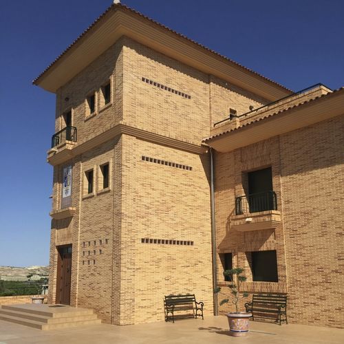 Ziegel für Fassaden - RUSTIC Guadarrama - La Paloma Cerámicas - Hohl / mehrfarbig