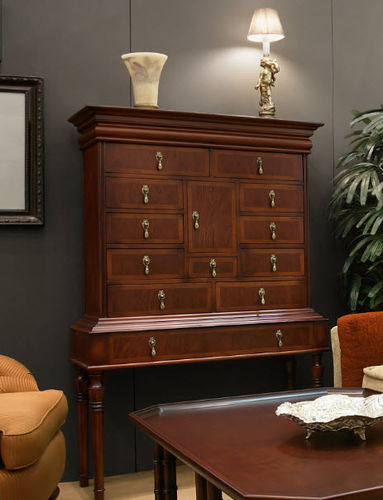 Sideboard mit hohen Beinen - 104Z  - Al Cazar Fine Woods - klassisch / Holz