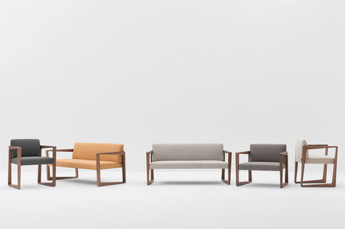 Modernes Sofa - ASKEW - Billiani - Stoff / rosa / Buche