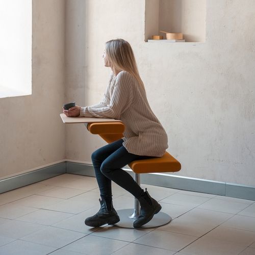 Moderne Tisch- und Stuhlkombination - INNOVATION C - Blå Station - für den Innenraum / Stahl / Stoff