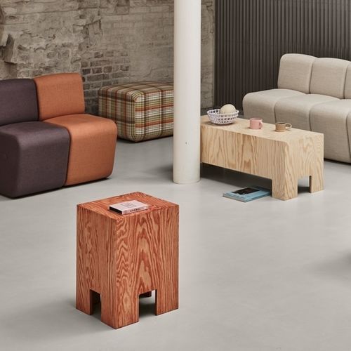 Moderner Hocker - PLYBORD - Blå Station - Sperrholz / Kiefer / Gestell aus lackiertem Holz