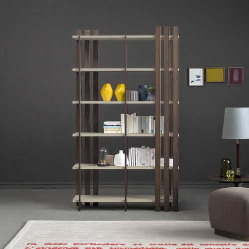 Trennwand-Bücherregal - Tower - Bodema - modern / Nussbaum / lackiertes Metall