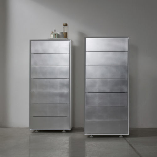 Moderner Chiffonnier - QUARANTACINQUE - Capo D'Opera Home - Eiche / lackiertes Aluminium / silberfarben