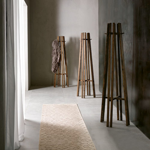 Bodenstehender Garderobenständer - KALI - Pacini & Cappellini - modern / Esche