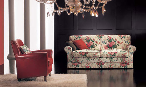 Klassisches Sofa - MYTO - Cava - Landhausstil / Stoff / mehrfarbig