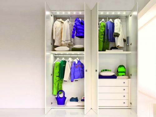 Moderner Kleiderschrank - ARMADI E COLONNE - Clei - Holz / mit Schwingtür / für Kinder